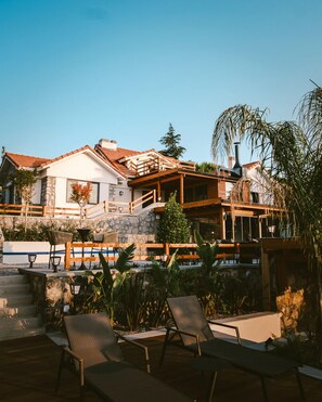 Front of property - The Ascents of Urla (Urla)