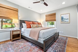 2 bedrooms, Internet, bed sheets