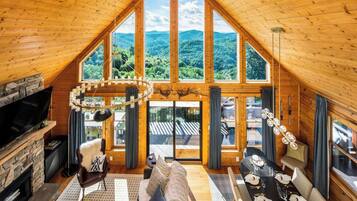 Smart TV, fireplace, offices
