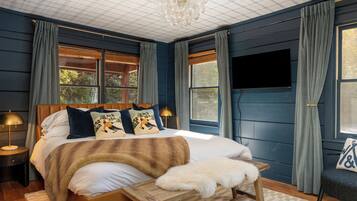 4 slaapkamers, een bureau, een strijkplank/strijkijzer, gratis wifi