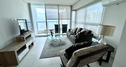 Ocean Cafe I Spacious 1 BDR Apt With Sea View