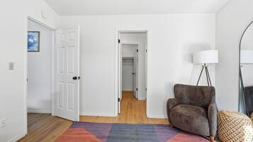 2 habitaciones, wifi gratis y ropa de cama