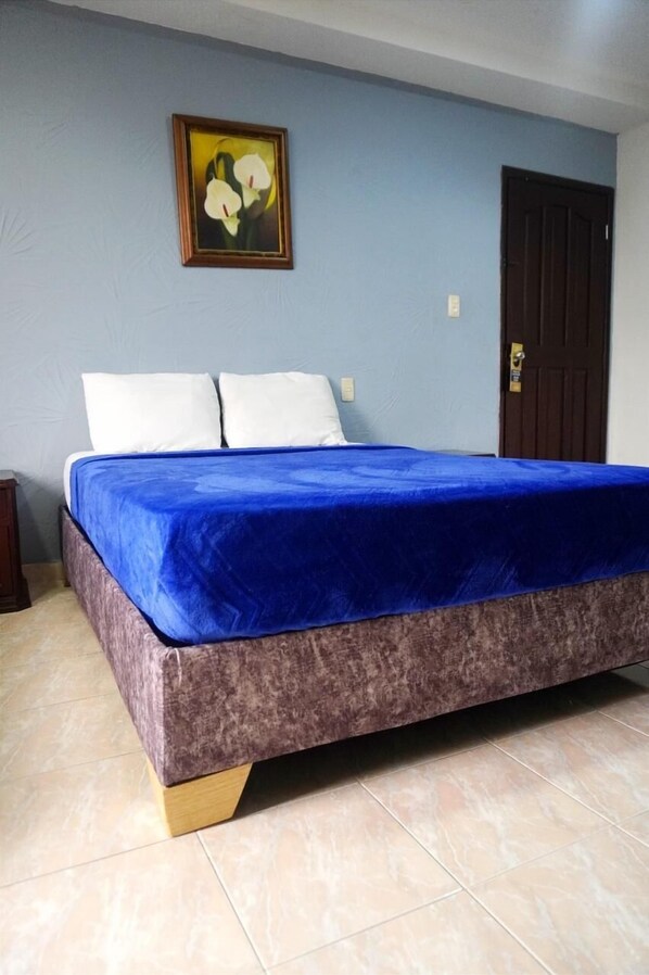 Kamar Double Standar, 1 Tempat Tidur Double, balkon | Kedap suara, Wi-Fi gratis, dan dapat diakses tamu berkursi roda