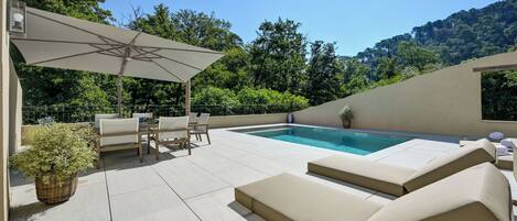 Piscine extérieure, piscine chauffée