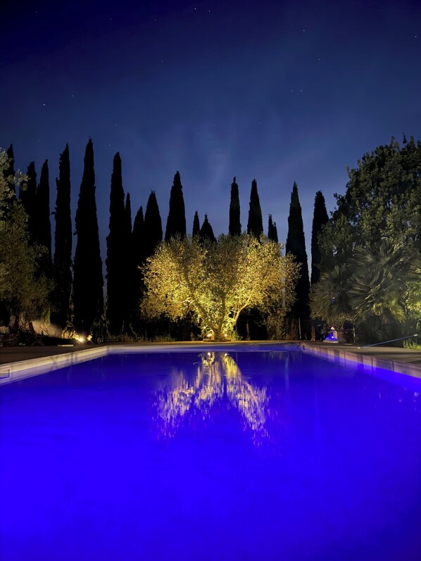 Outdoor pool, a heated pool - Vacation home with pool in Tuscany - enjoy relaxation, style and nature! (Toscana)