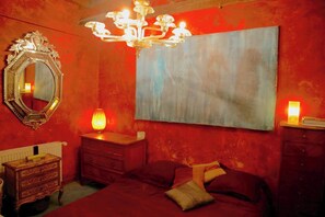 3 室のベッドルーム、アイロン / アイロン台、WiFi、ベッドシーツ