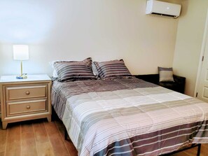 2 habitaciones, tabla de planchar con plancha y wifi gratis 