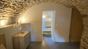 6 chambres, Wi-Fi, draps fournis