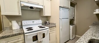 Portside Retreat - Modern & Cozy 1BD/1BA