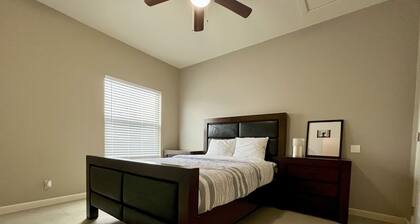 Portside Retreat - Modern & Cozy 1BD/1BA