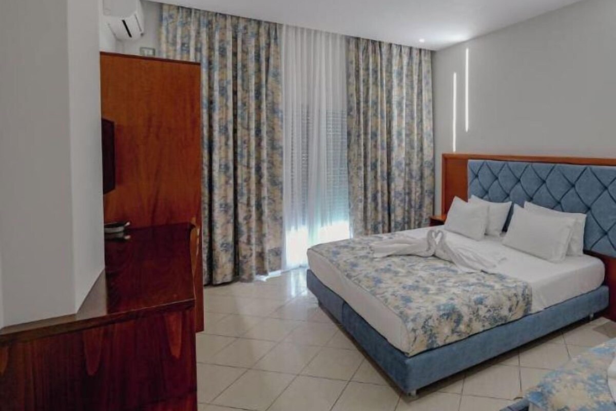 Triple Room with Balcony