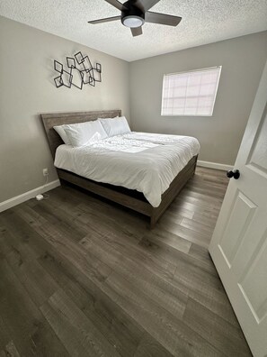2 bedrooms, Internet, bed sheets