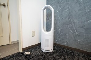 Interior - A spacious 2LDK room that can accommodate up to 8  / Sapporo Hokkaidō (Sapporo)