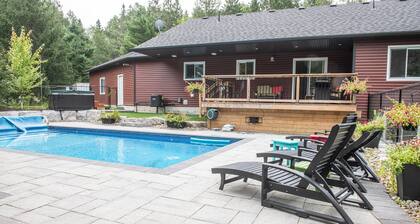 Pool and Hot Tub ,4 Bedroom .3 Full Bath