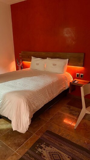 Double Room | In-room safe, laptop workspace, free WiFi