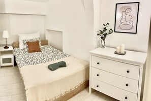 2 多间卧室、熨斗/熨衣板、免费 WiFi、床单