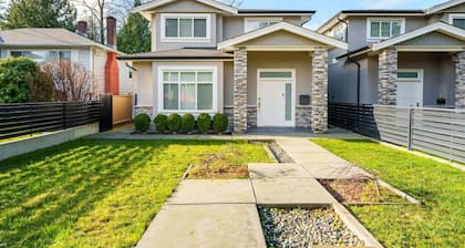 Quiet Stay Near Metro-town