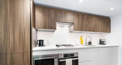 Central Richmond - Studio