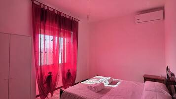 3 Schlafzimmer, kostenloses WLAN, Bettwäsche, Rollstuhlgeeignet
