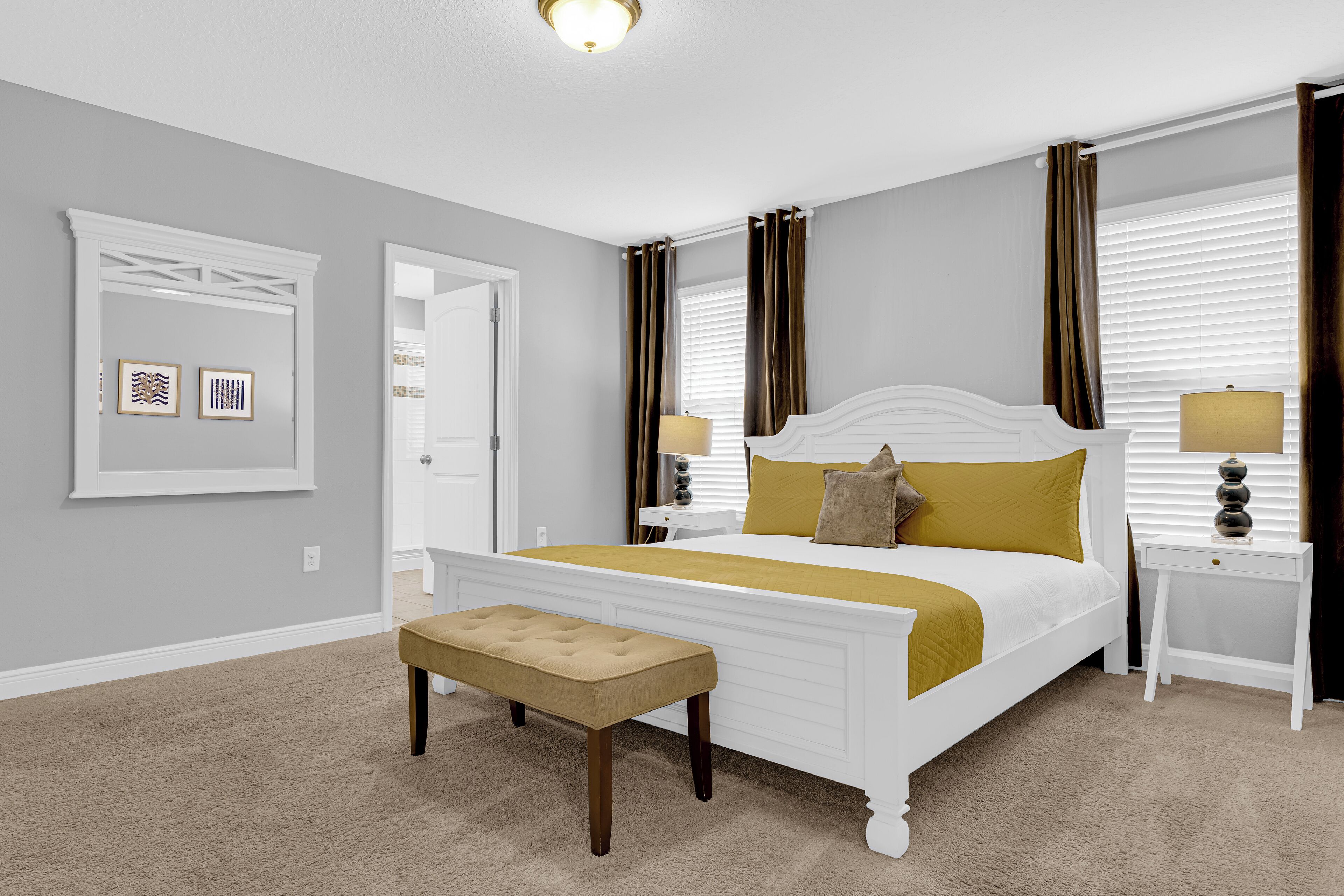 House | Iron/ironing board, free cots/infant beds, free WiFi, bed sheets