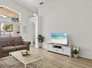 Casa | Zona de estar | Smart TV de 55 pulgadas con canales digitales
