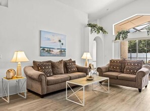 Hus | Opholdsområde | 55-tommers smart-tv med digitale kanaler