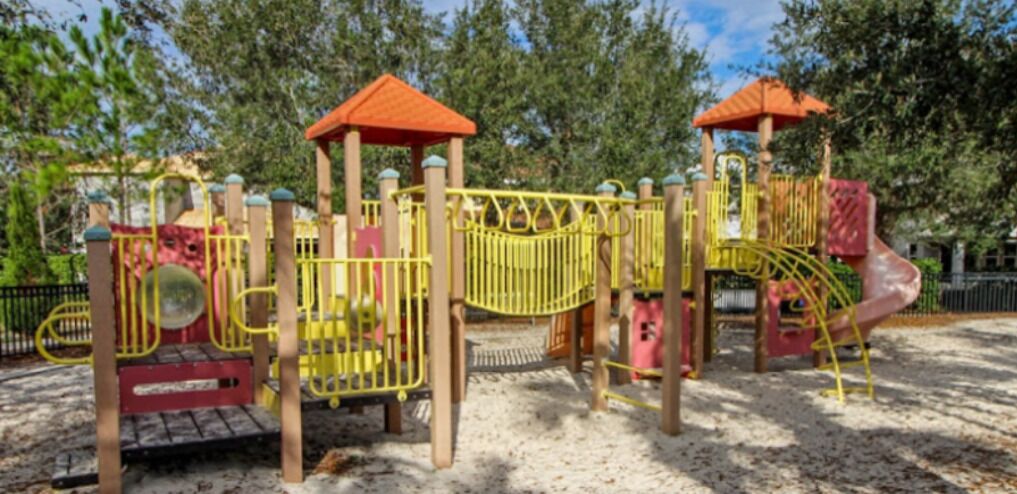 Außen-Kinderspielplatz