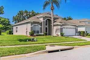 Front of property - 5Br Kissimmee Home W/ Pool & Game Room Fun (Kissimmee)