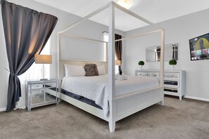 House | Iron/ironing board, free cribs/infant beds, travel crib, free WiFi - 5Br Kissimmee Home W/ Pool & Game Room Fun (Kissimmee)