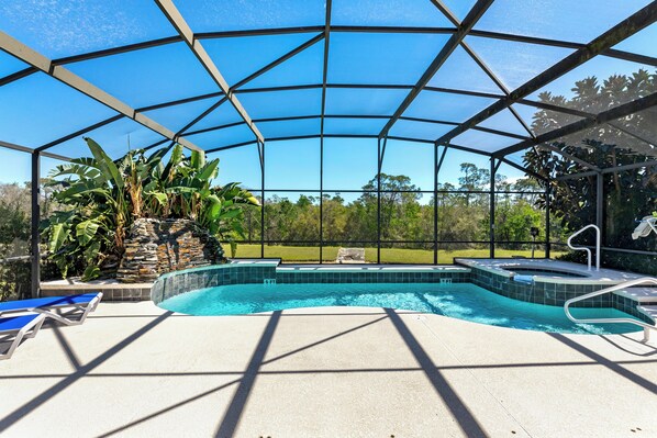 حمّام سباحة خارجي، مقاعد للتشمس