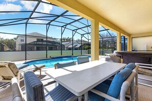 Terrace/patio - Relax & Unwind – Stunning Home W/ Private Pool! (Kissimmee)