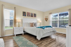 Maison | Fer et planche à repasser, lits bébé (gratuits), lit parapluie