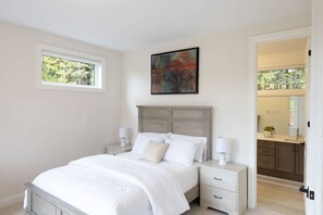 3 Schlafzimmer, Schreibtisch, Bügeleisen/Bügelbrett, kostenloses WLAN