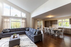 TV connectée, cheminée