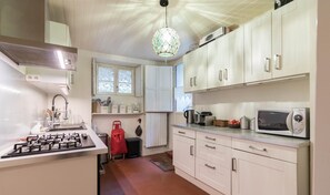 Fridge, microwave, dishwasher, highchair