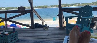 Lakefront Home + Private Beach + Firepit + Kayaks + Pets