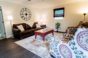 TV, books - TWO Homes in ONE! -duplex-, 2 separate & stocked living spaces, private access. (Powell)