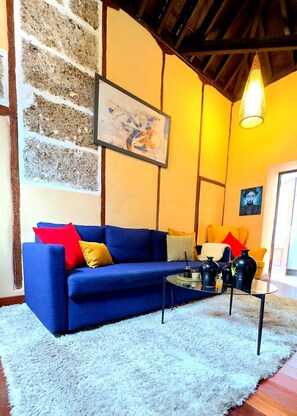 Huis, 1 slaapkamer, toegankelijk voor mindervaliden, roken | Woonkamer | Boeken