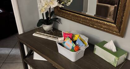 Charming Plano stay- Near dining, parks & shops
