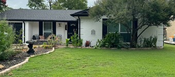Charming Plano stay- Near dining, parks & shops