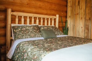 1 bedroom, desk, iron/ironing board, bed sheets