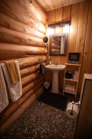 Hair dryer - Off-Grid Wilderness Cabin with Mountain Views, Hot Tub, Sauna & Canoes (Rock Lake Provincial Park)