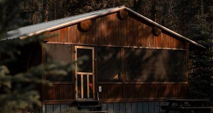 Off-Grid Wilderness Cabin with Mountain Views, Hot Tub, Sauna & Canoes