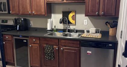 Charming 2-bedroom house in marvelous Denver