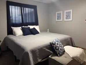 3 slaapkamers, een strijkplank/strijkijzer, wifi, beddengoed