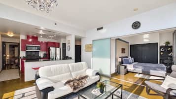 From coffee in the kitchen to a catch-up on the sofa, the open living area keeps everyone together.
