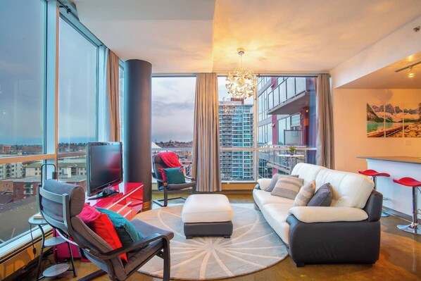 Televisión y oficina