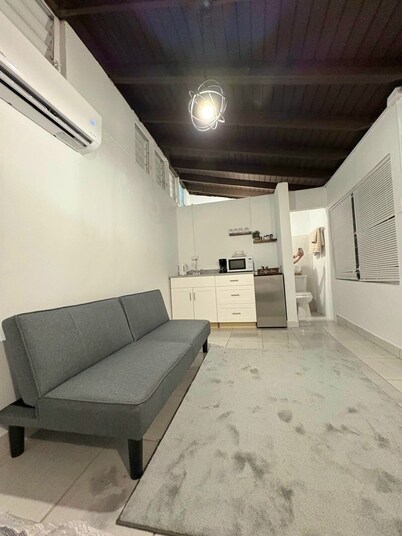 Tropical and Cozy Studio Near everything in Rio Piedras