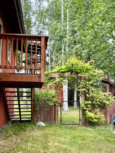 Scenic, cheery, and bright Eagle River home base to adventure.