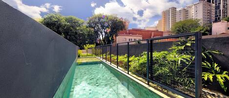 Basic Apartment | Pool